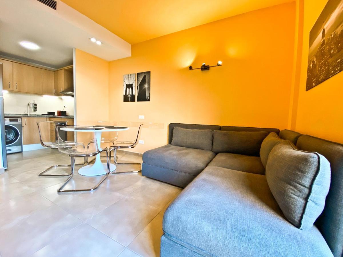 Urban Manresa-City Center Apartment With Balcony Экстерьер фото